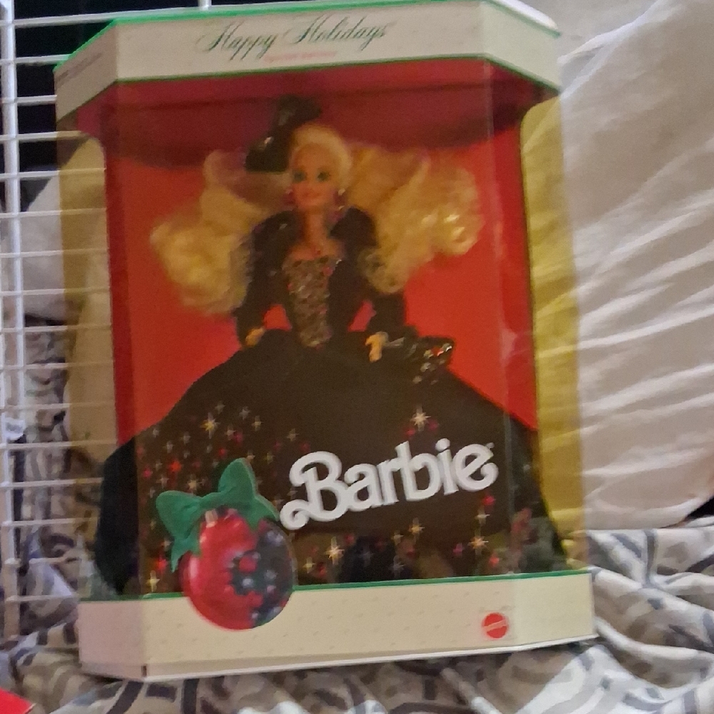 Barbie Holiday Glamour Doll in Black and Silver